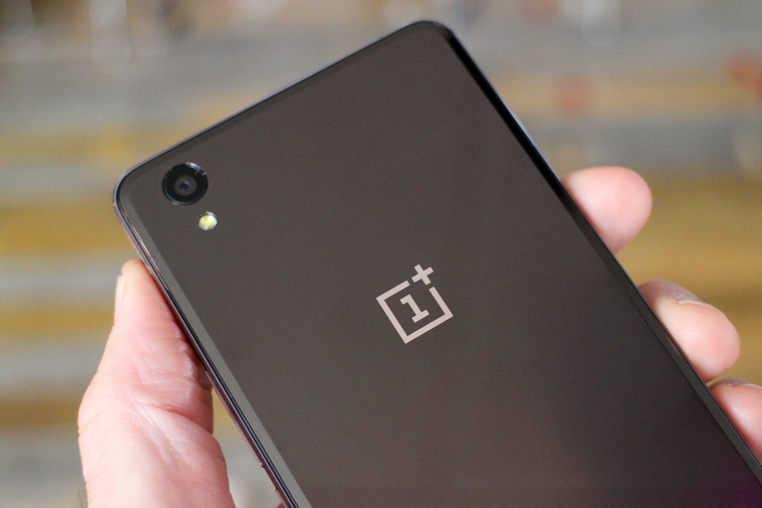 OnePlus X Ceramic Edition Goes on InviteFree Sale on Friday